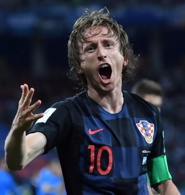 德天空：吉拉西的合同中有仅适用皇萨城等7队的解约条款