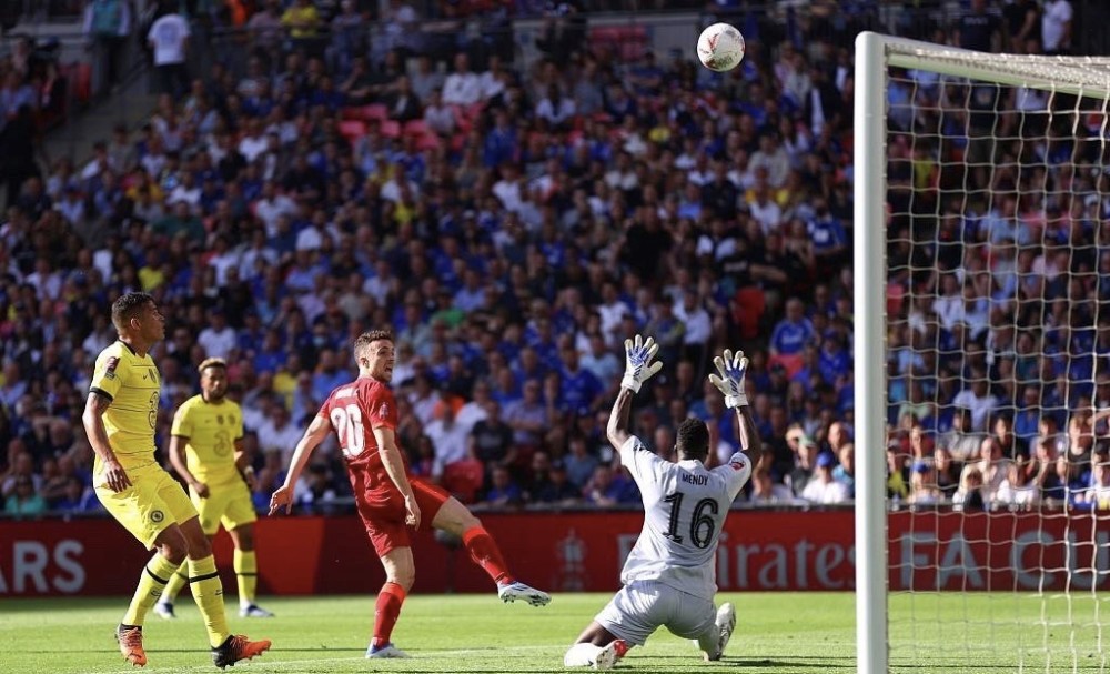 奥尔莫vs阿拉维斯全场数据：梅开二度+5次关键传球，获评9.5分